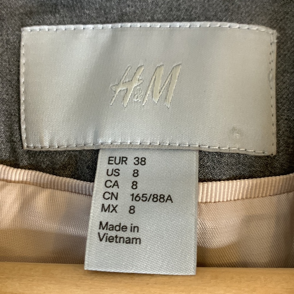 H&M blazer - Picture 4 of 10